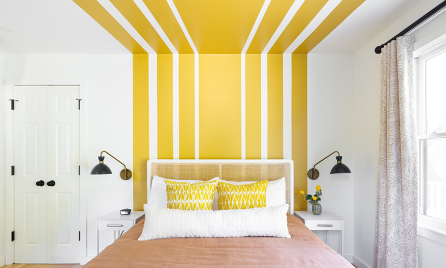 News Banner yellow mural v3